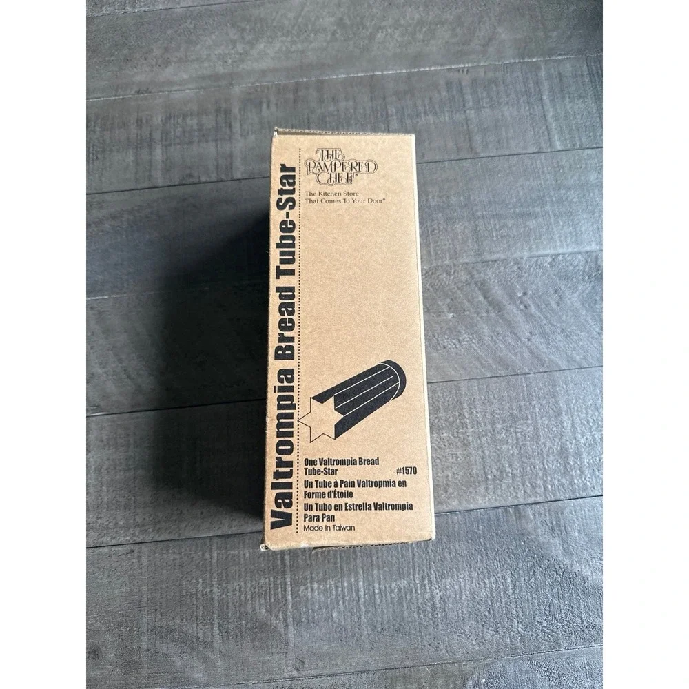 NWT‎ Pampered Chef Valtrompia Star Bread Tube (#1570)